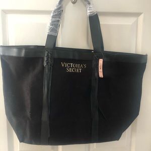 NWT Suede W/fringe VS bag.